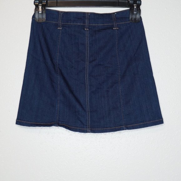Celebrity Pink Denim Mini Skirt Dark Wash Full Button Front Jean Skater Skirt 26 - Picture 2 of 4